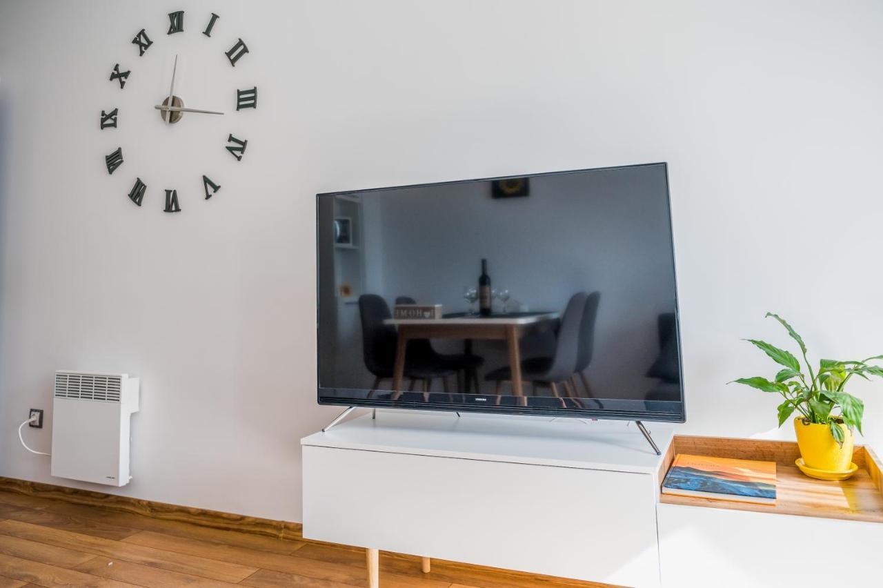 City View Apartment With 2 Bedrooms And Free Garage 블라고에프그라드 외부 사진